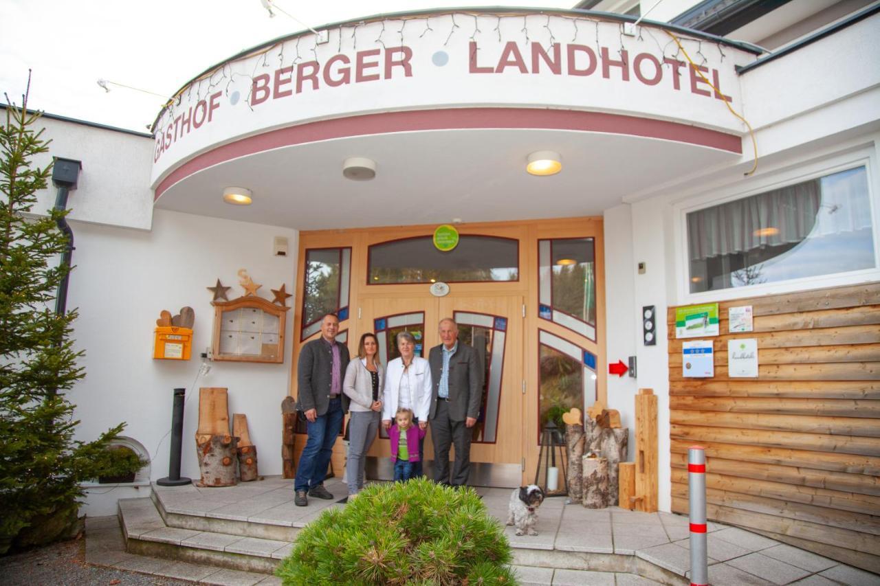 Familienhotel Berger ซังค์ยาคอบ อิม วาลเดอ ภายนอก รูปภาพ