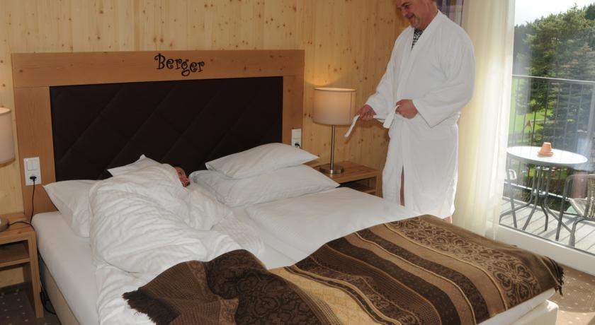 Familienhotel Berger ซังค์ยาคอบ อิม วาลเดอ ห้อง รูปภาพ